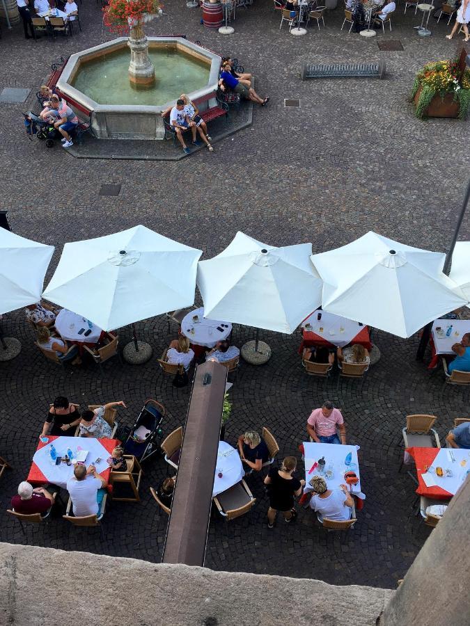 Weisses Roessl Hotel Caldaro Exterior photo